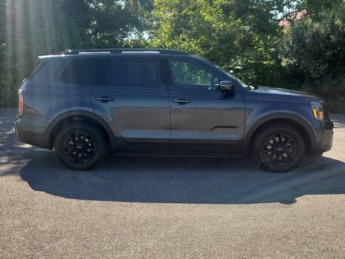 Used 2024 Kia Telluride SX Prestige X-Pro AWD/4WD image 4