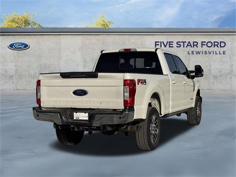 Used 2019 Ford F250 Lariat w/ Lariat Ultimate Package image 4