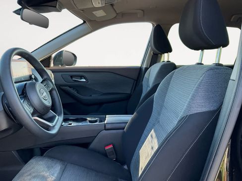 Used 2023 Nissan Rogue SV AWD/4WD image 10
