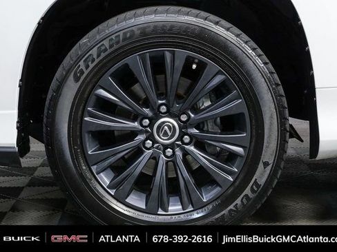 Used 2023 Lexus GX 460 Luxury image 35