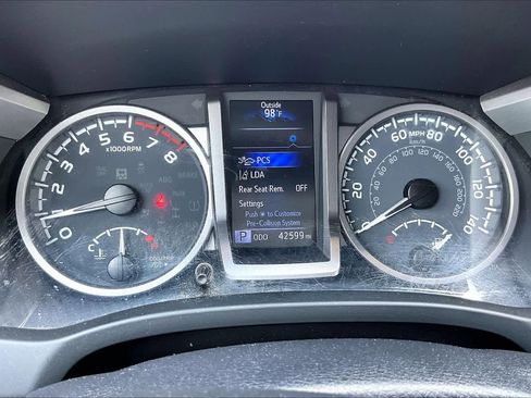 Used 2023 Toyota Tacoma SR5 w/ Technology Package AWD/4WD image 25