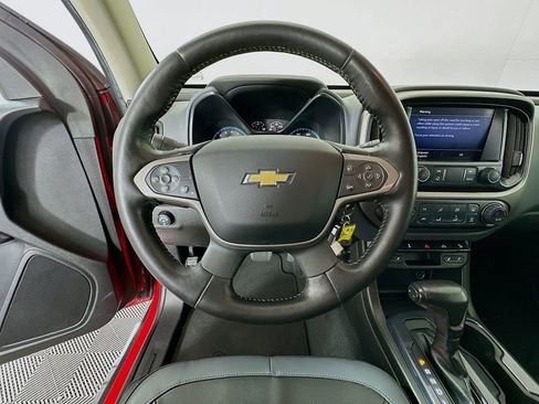 Used 2019 Chevrolet Colorado Z71 image 11