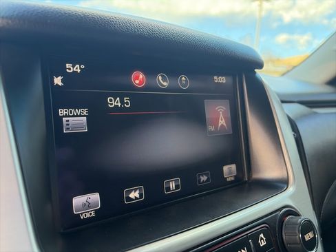 Used 2015 GMC Yukon XL SLT image 15