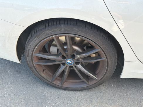 Used 2022 BMW 330e w/ M Sport Package RWD image 10