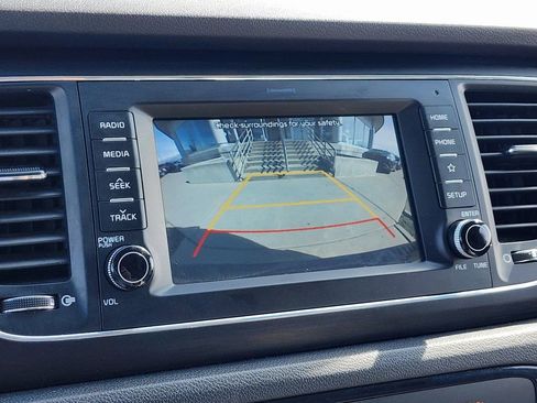 Used 2019 Kia Sedona EX image 25