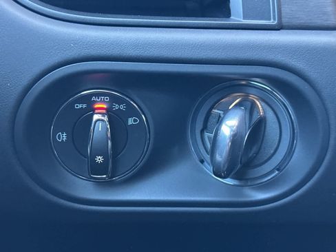 New 2026 Porsche Macan GTS image 30