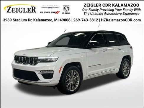Used 2025 Jeep Grand Cherokee Summit image 1