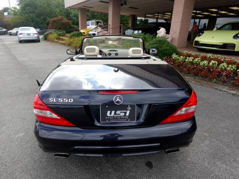 Used 2009 Mercedes-Benz SL 550 w/ Premium I Pkg image 8