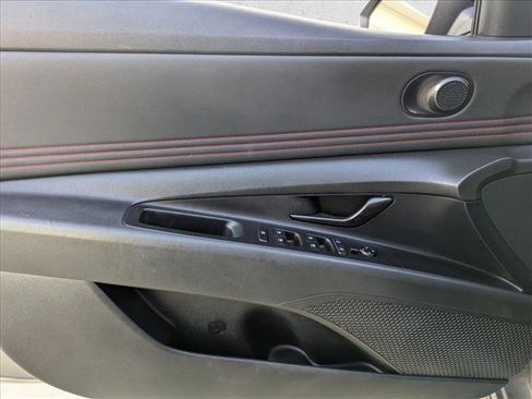 Used 2022 Hyundai Elantra N Line image 9