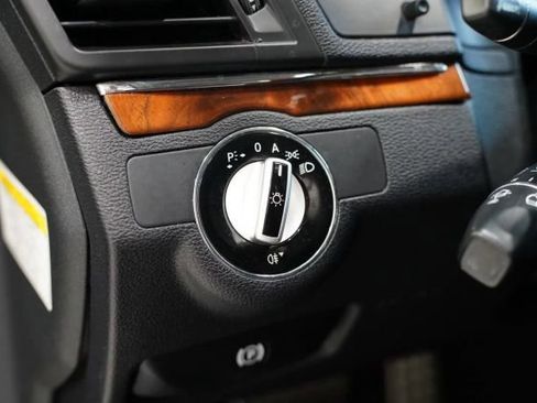 Used 2010 Mercedes-Benz E 350 Coupe image 20