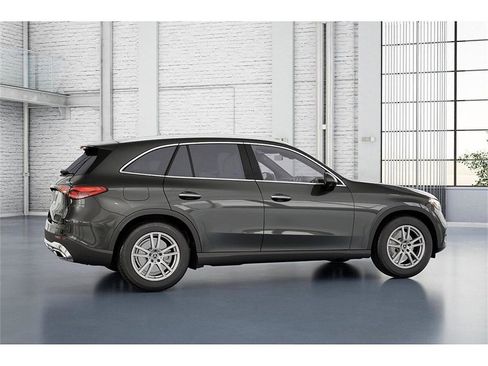 New 2026 Mercedes-Benz GLC 300 4MATIC image 18