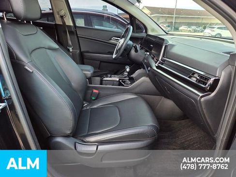 Used 2024 Kia Sportage EX image 14