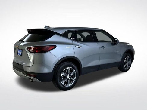Certified 2025 Chevrolet Blazer LT AWD/4WD image 6