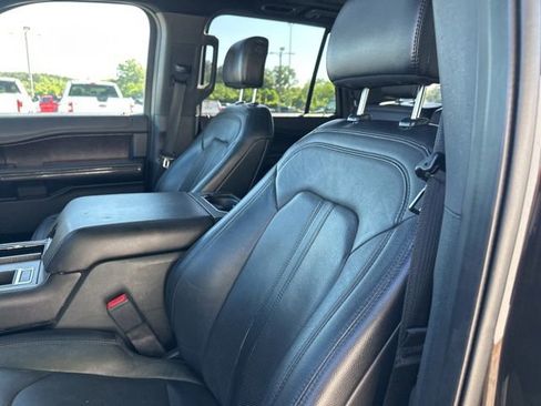 Used 2020 Ford Expedition Max Limited RWD image 15