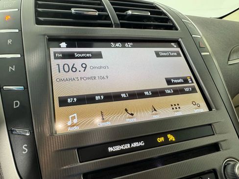 Used 2018 Lincoln MKZ Reserve w/ Climate Package image 20