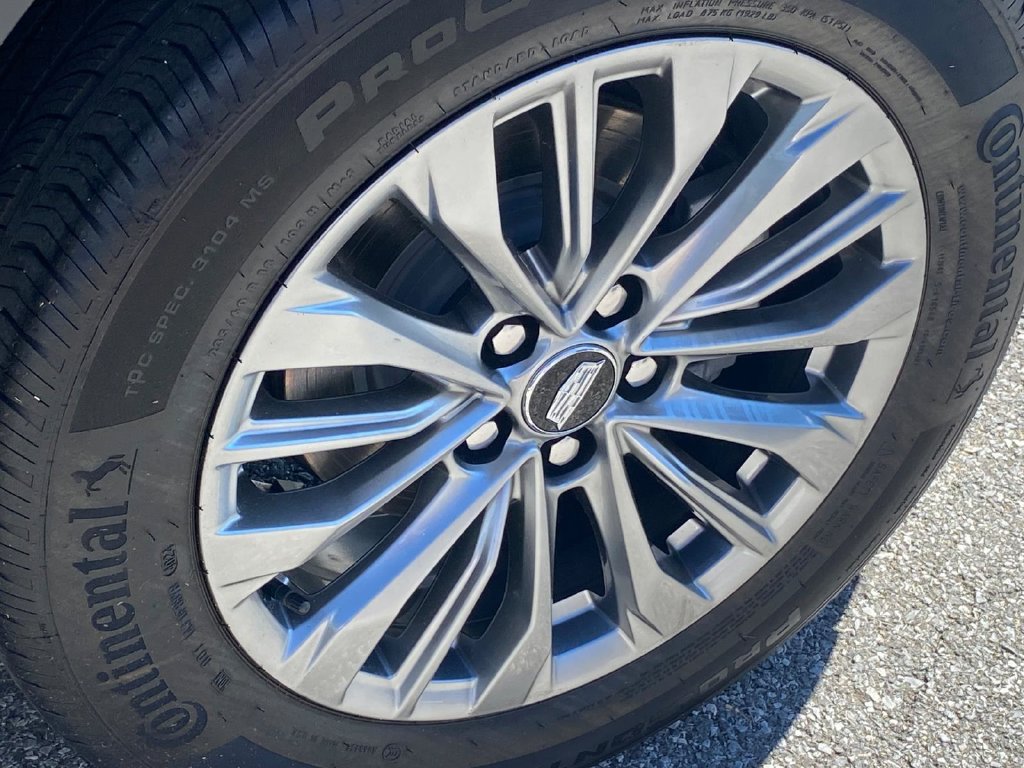 Used 2025 Cadillac XT4 Premium Luxury FWD image 22