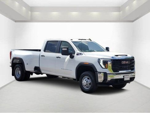 New 2026 GMC Sierra 3500 Pro w/ 1SA Pro Safety Plus Package AWD/4WD image 1