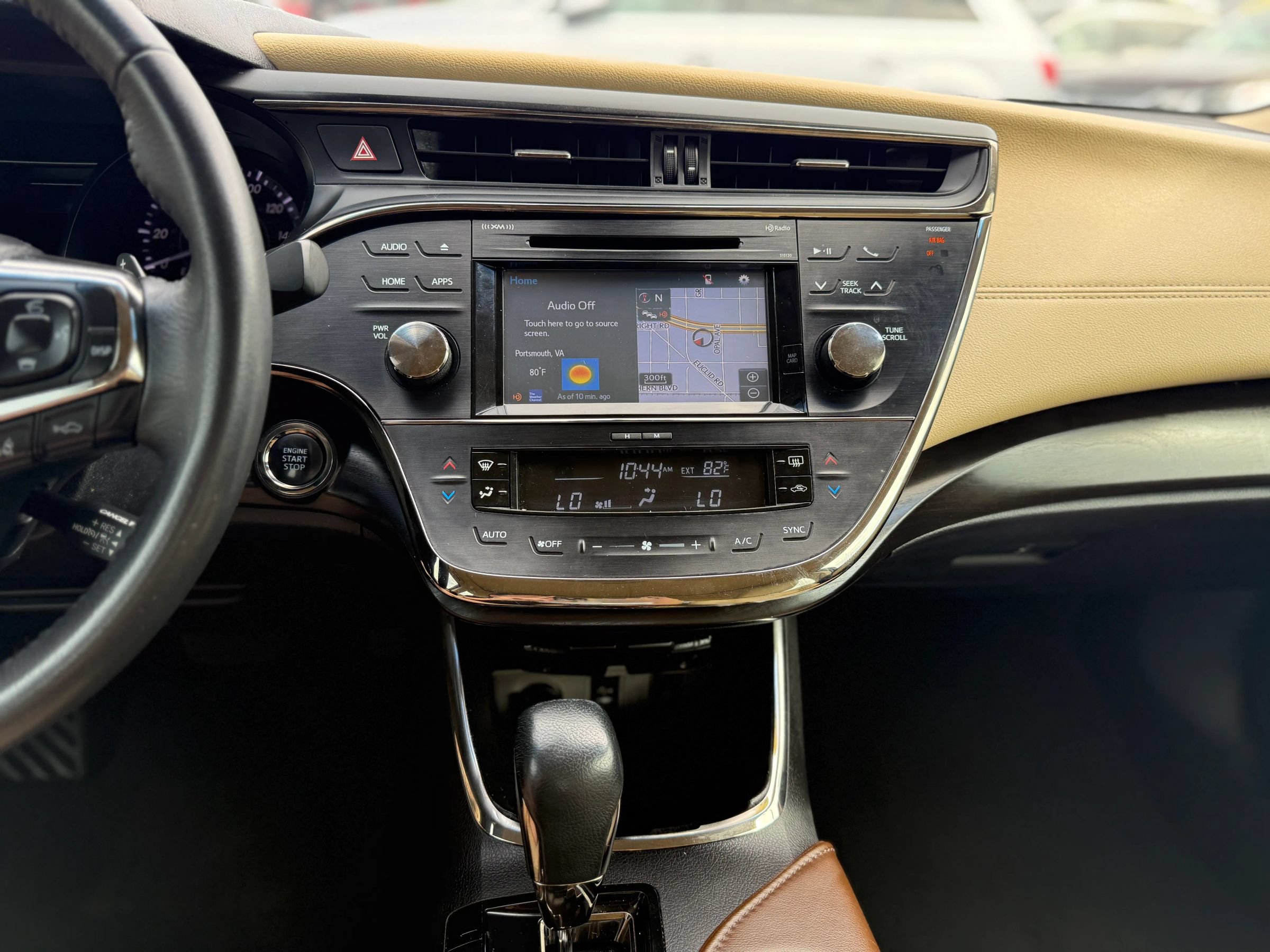 Used 2018 Toyota Avalon XLE Premium FWD image 28