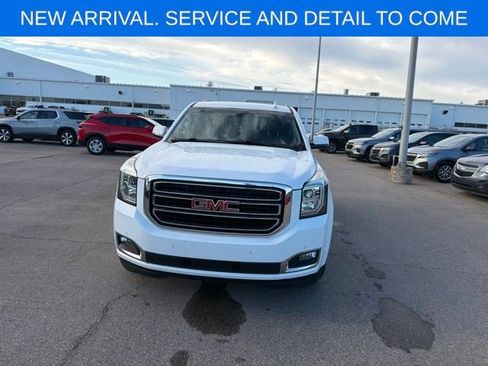 Used 2020 GMC Yukon SLE w/ SLE Value Package AWD/4WD image 12