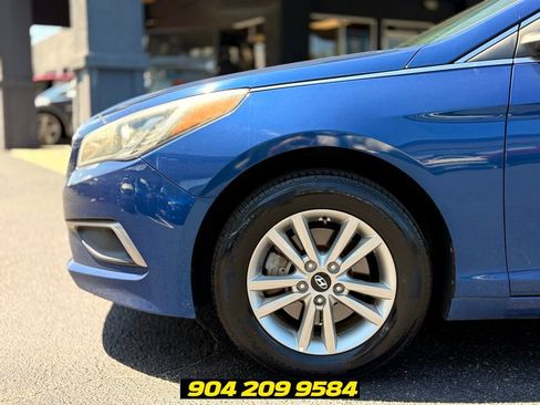 Used 2017 Hyundai Sonata SE FWD image 14