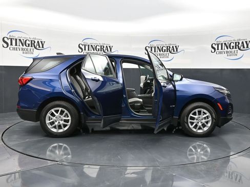 Certified 2022 Chevrolet Equinox LS image 27