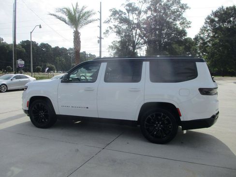 Used 2024 Jeep Grand Wagoneer Series II Obsidian w/ Quick Order Packagew 28T AWD/4WD image 30