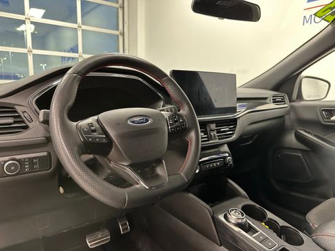 Used 2023 Ford Escape ST-Line Select w/ Tech Pack #2 image 10