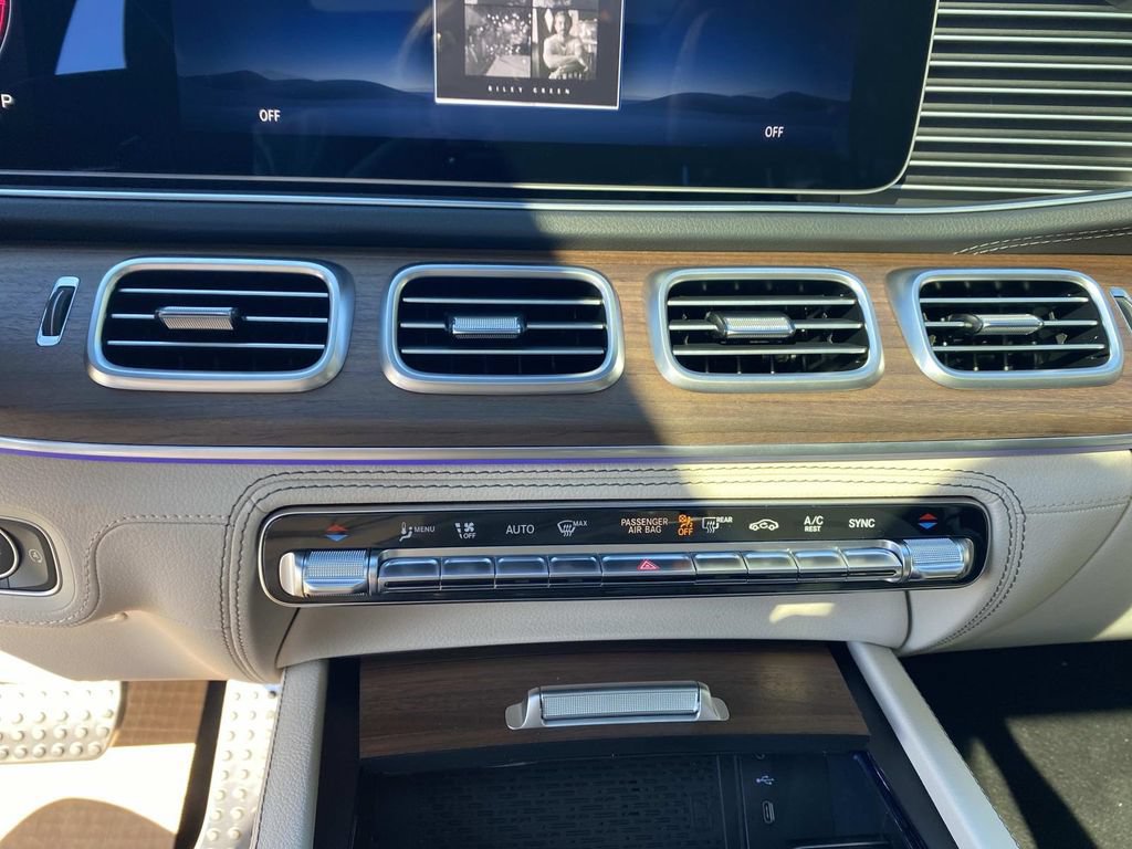 New 2026 Mercedes-Benz GLE 53 AMG 4MATIC image 21