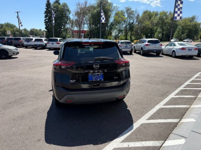 Used 2023 Nissan Rogue SV FWD image 12