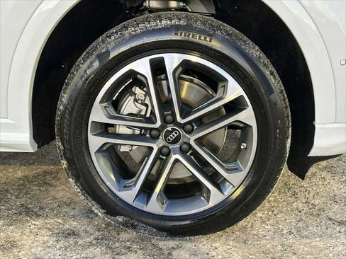 New 2025 Audi Q5 Premium Plus image 9