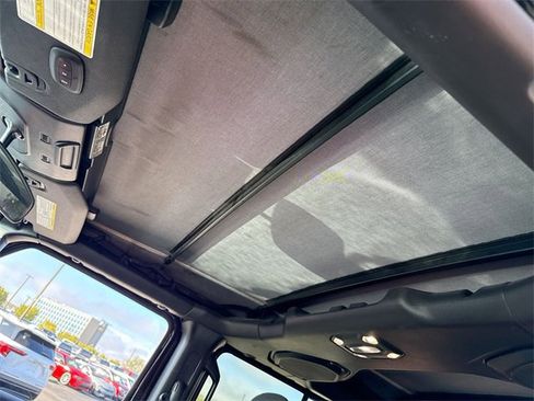 Used 2020 Jeep Wrangler Unlimited Sport S image 22
