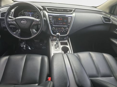 Used 2023 Nissan Murano SV FWD image 10