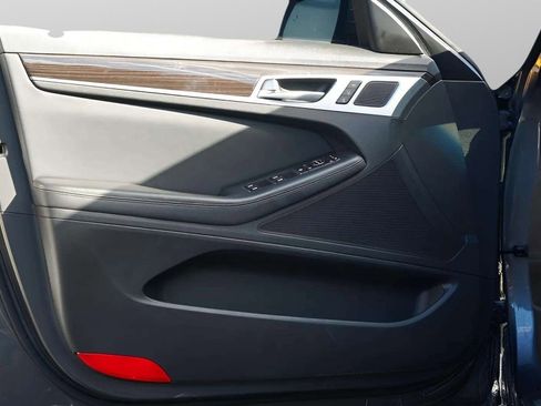 Used 2019 Genesis G80 3.8 image 23