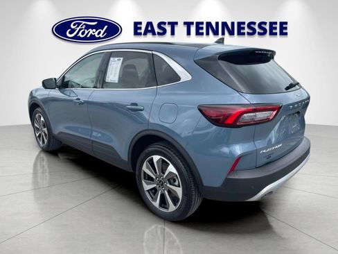 Used 2023 Ford Escape Platinum AWD/4WD image 5