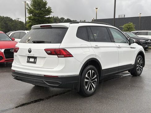 Used 2022 Volkswagen Tiguan S FWD image 5