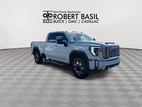 New 2026 GMC Sierra 2500 Denali w/ Denali Reserve Package AWD/4WD image 2