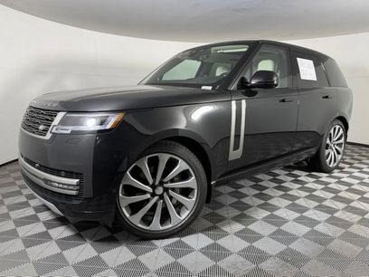 Used 2025 Land Rover Range Rover SE