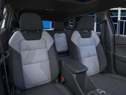 New 2026 Chevrolet Trax RS w/ Sunroof Package FWD image 19