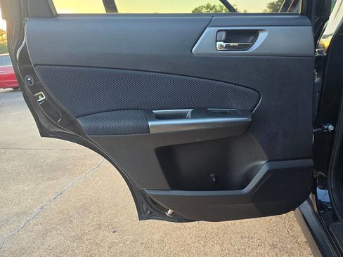 Used 2013 Subaru Forester 2.5X Premium image 19