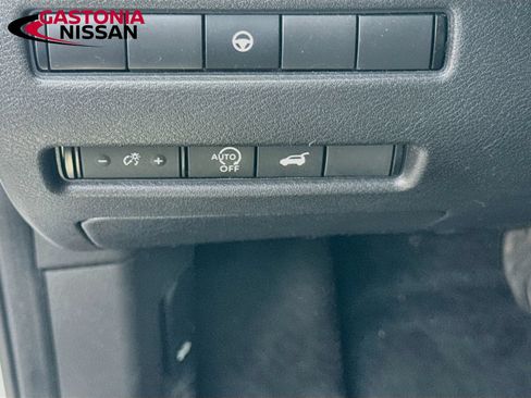 Used 2023 Nissan Rogue SL w/ SL Premium Package AWD/4WD image 13