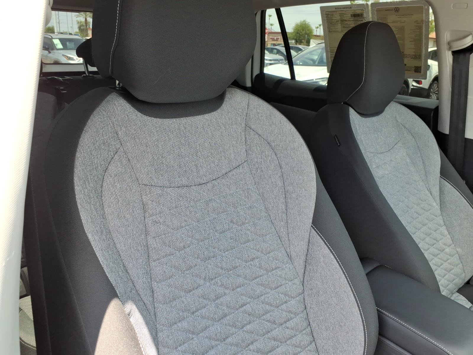 Certified 2025 Volkswagen Tiguan S FWD image 11