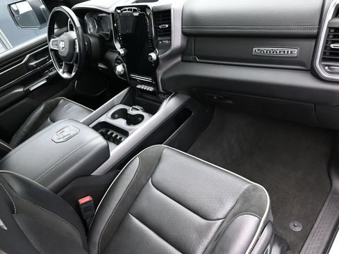 Used 2023 RAM 1500 Laramie AWD/4WD image 40