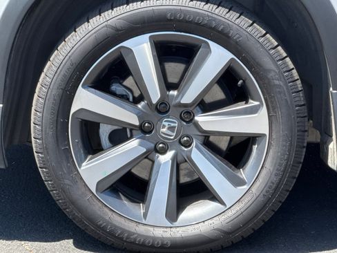 Used 2024 Honda Pilot Touring image 43