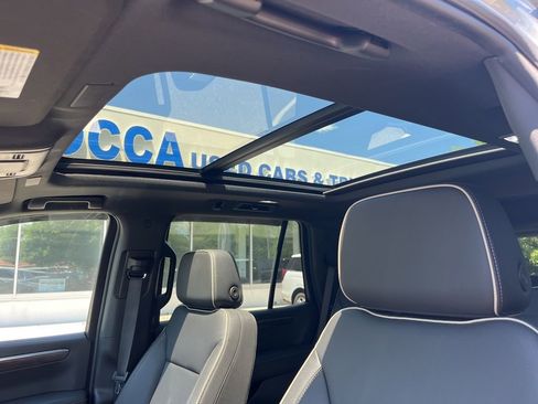Used 2025 Chevrolet Tahoe Premier w/ Sun And Tow Package AWD/4WD image 7
