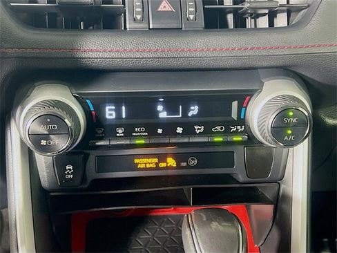 Used 2020 Toyota RAV4 TRD Off-Road image 22