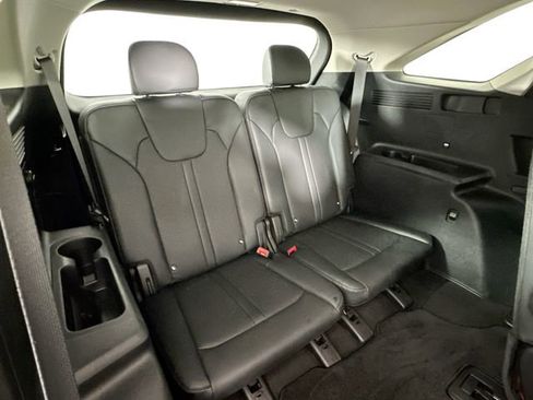 Used 2023 Kia Sorento EX AWD/4WD image 28