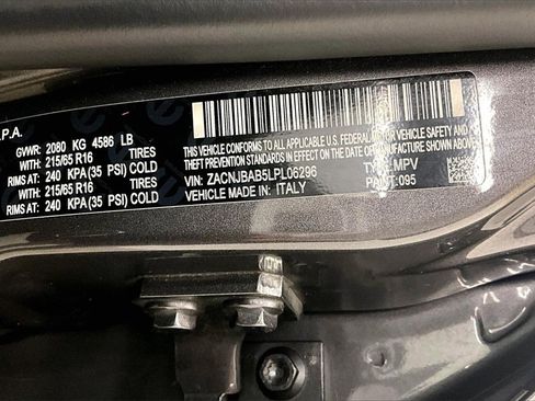 Used 2020 Jeep Renegade Sport image 19