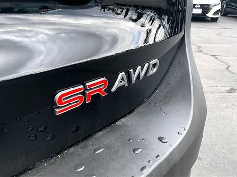 Certified 2025 Nissan Kicks SR AWD/4WD image 23