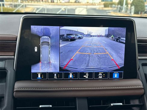 Used 2021 Chevrolet Tahoe High Country w/ Premium Package 2 image 6