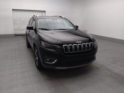 Used 2019 Jeep Cherokee Limited w/ Technology Group FWD image 14